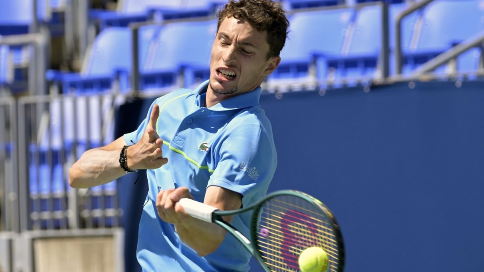 Ugo Humbert stuns Carlos Alcaraz at Paris Masters