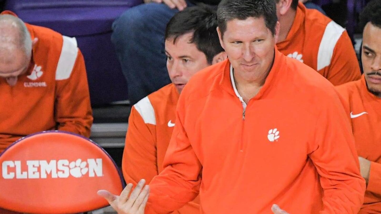 Clemson never trails in dispatching Richmond