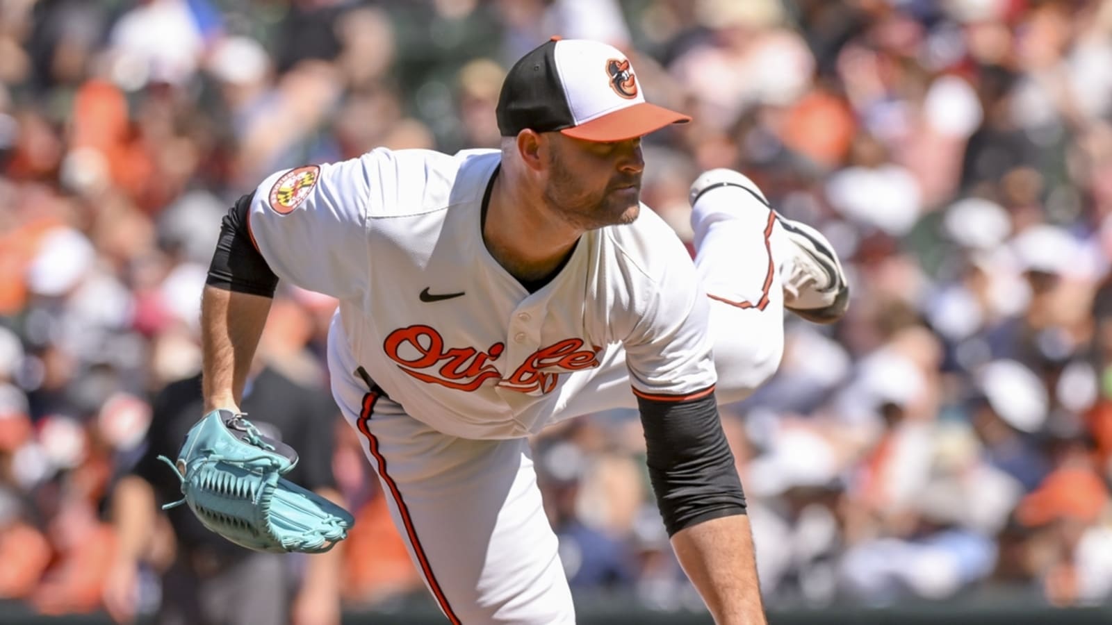 Report: Twins signing reliever Danny Coulombe