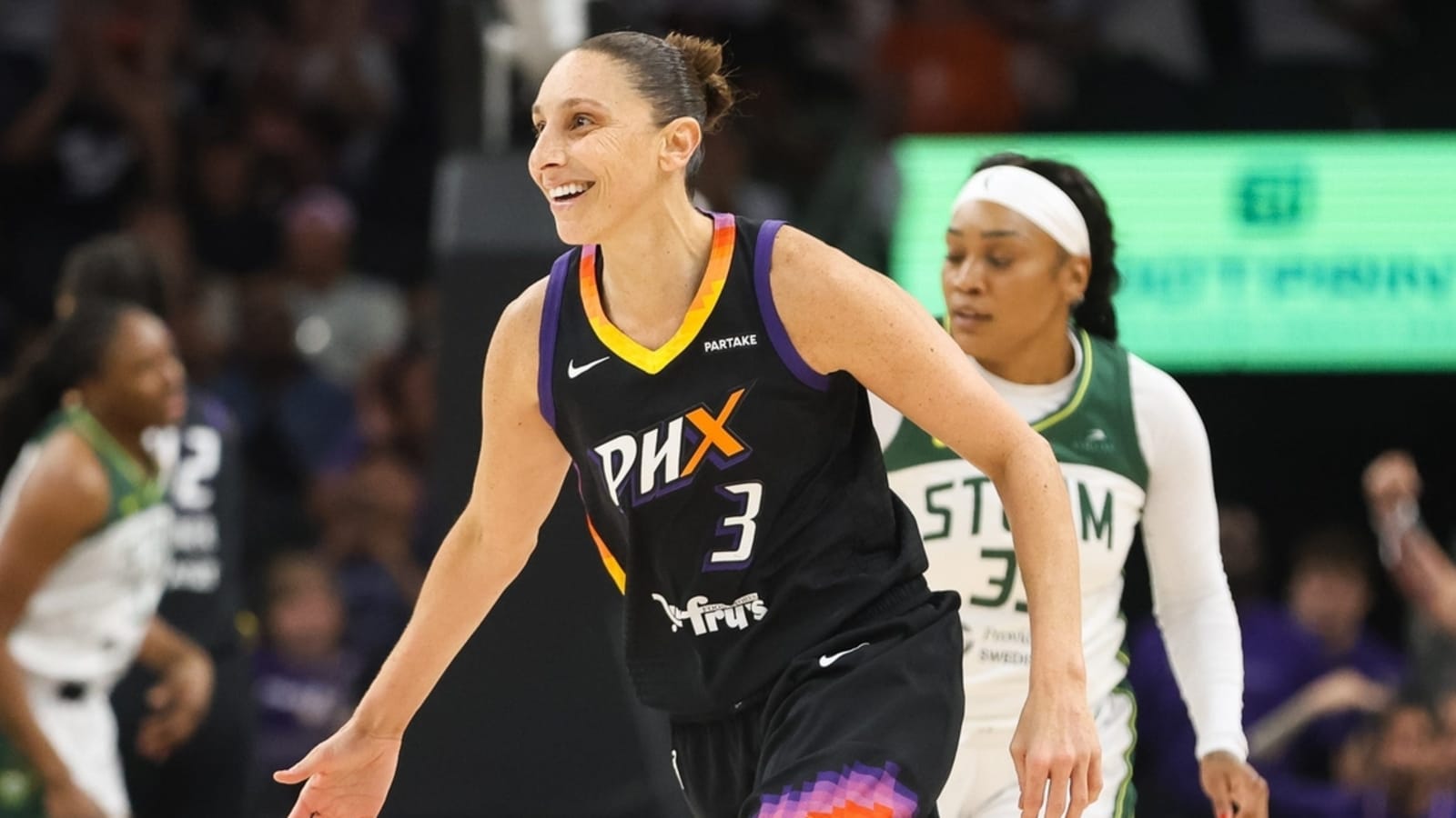 Mercury retiring Diana Taurasi&#39;s No. 3 jersey