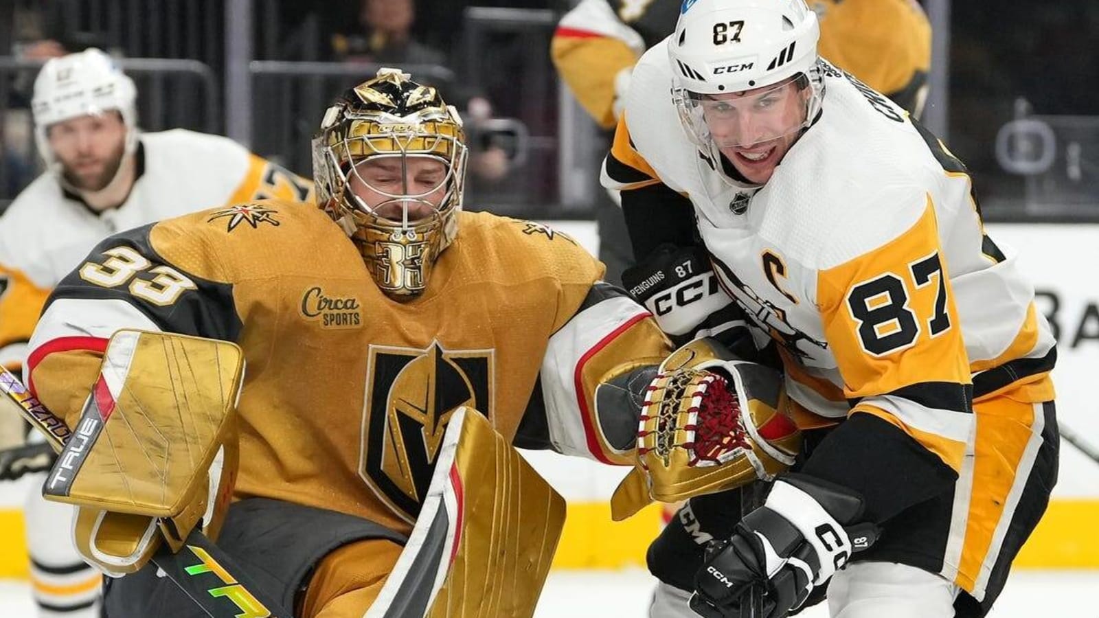 Golden Knights build early lead, breeze past Penguins