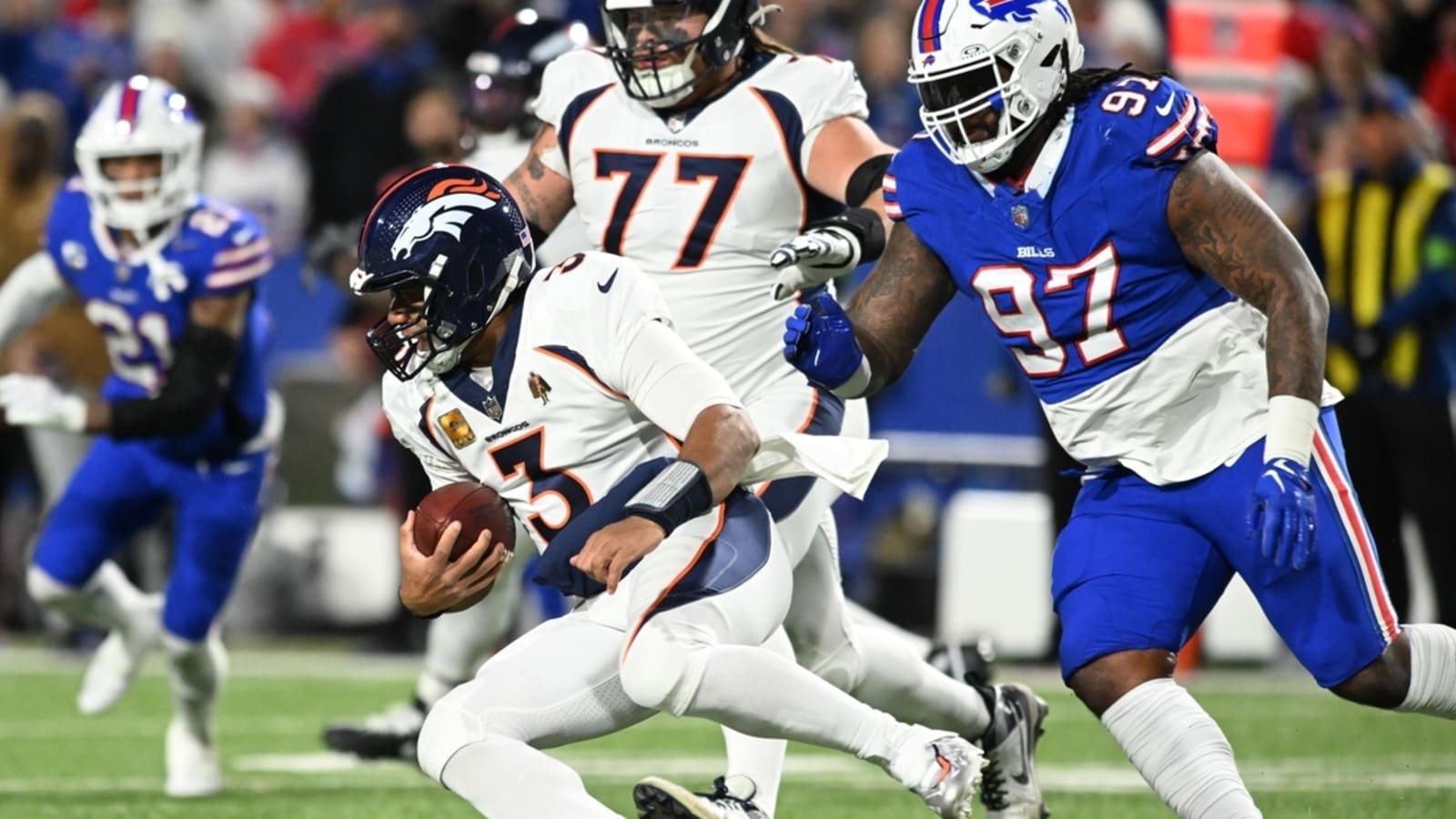 Bills sign DTs Jordan Phillips, Quinton Jefferson
