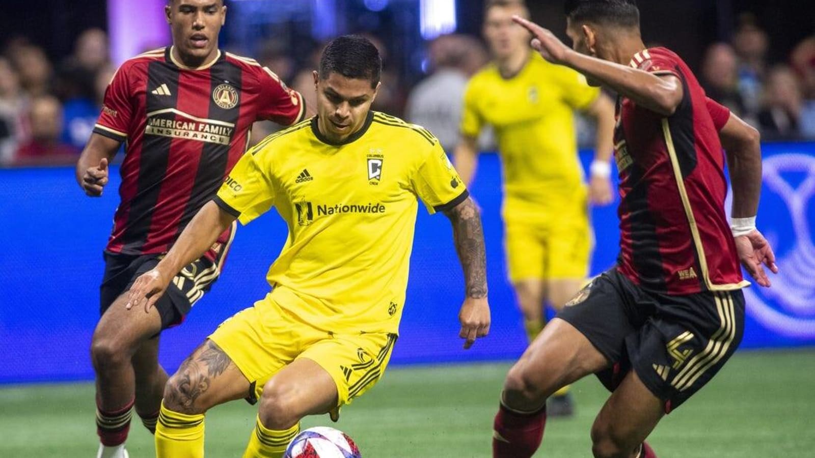 Late score earns Atlanta United draw with Crew