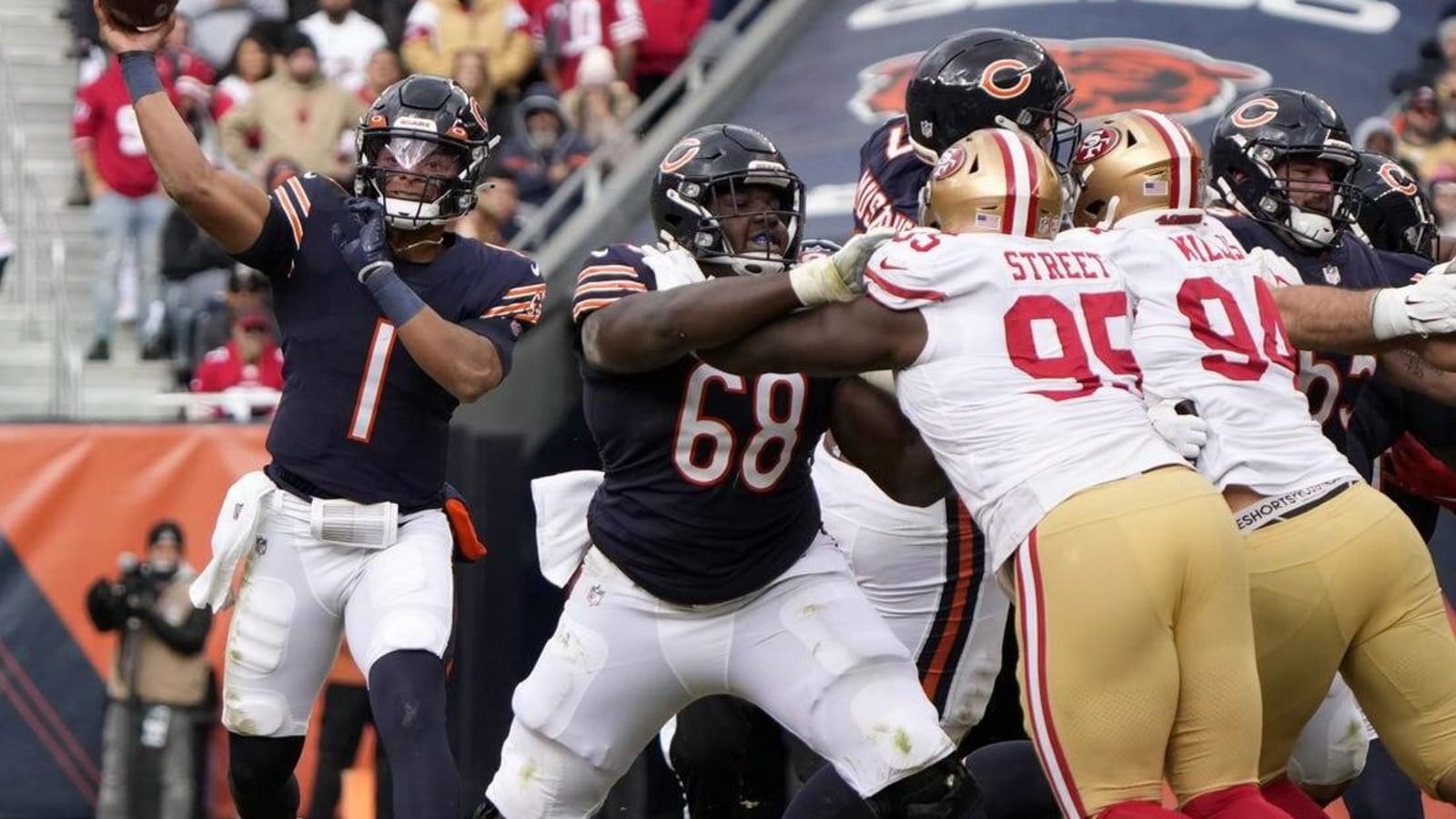 49ers-Bears clash features battle of young guns