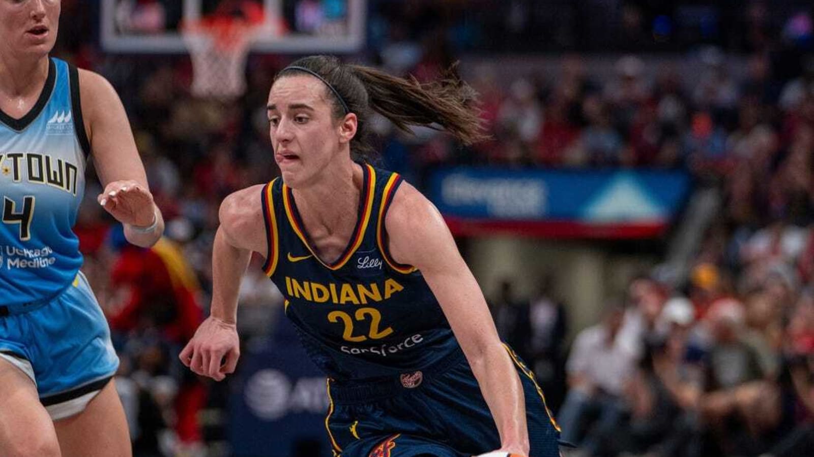 NaLyssa Smith leads balanced attack as Fever top Dream