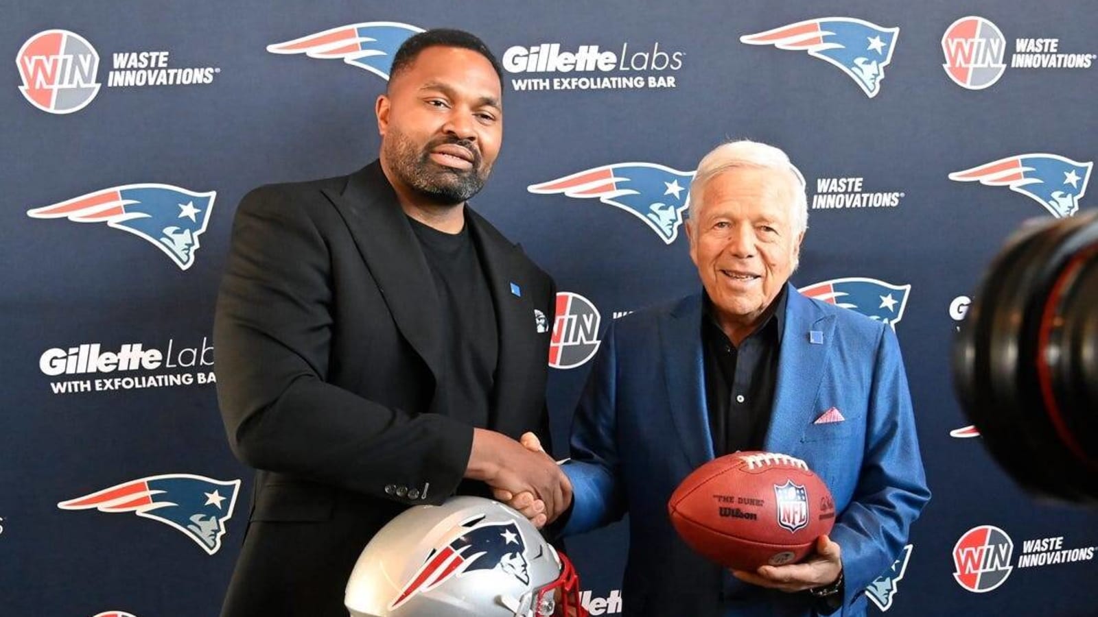 Patriots coach Jerod Mayo &#39;not trying to be Bill&#39;