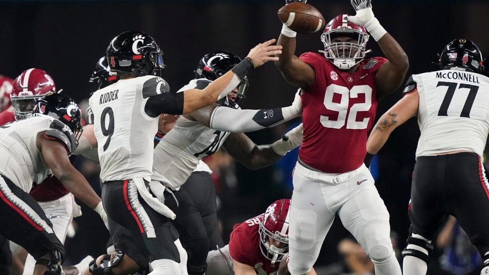 Alabama DE Justin Eboigbe (neck) unlikely to play again in 2022