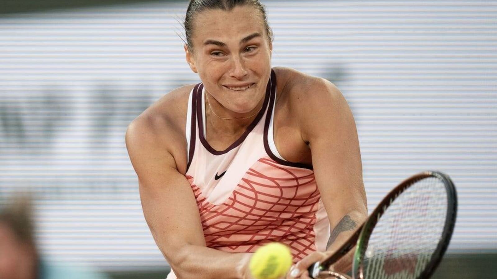 No. 2 Aryna Sabalenka to meet Karolina Muchova in French semis