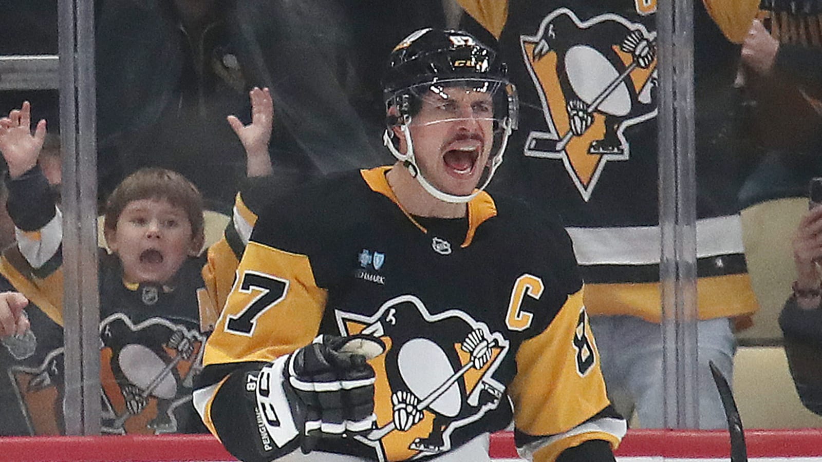 Watch: Penguins' Sidney Crosby scores 600th career NHL goal