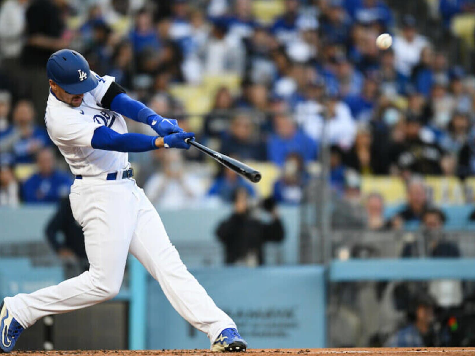 Diamondbacks blast Dodgers with 4-HR game from J.D. Martinez