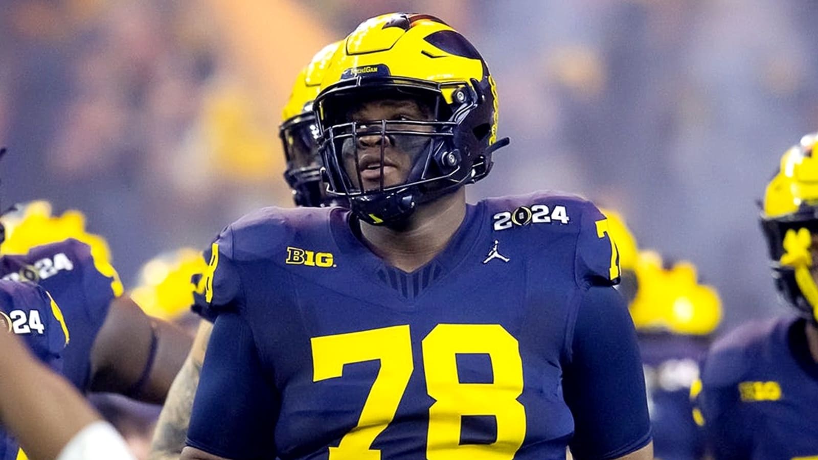 49ers add &#39;unreal athlete with a ginormous frame&#39; in PFN 7-round mock draft