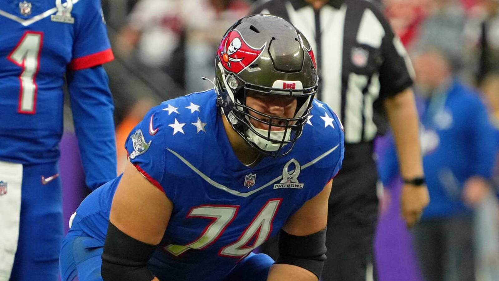 Buccaneers Pro Bowl guard Ali Marpet retires at 28