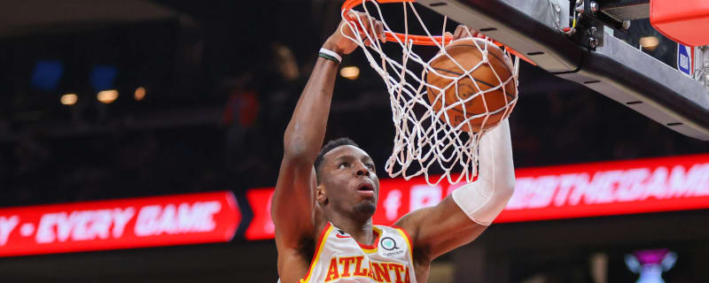 Watch: Hawks' Okongwu throws it down on Heat
