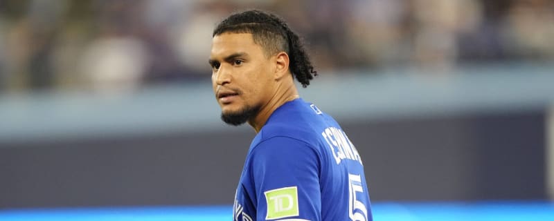 Reds acquire former All-Star infielder in trade