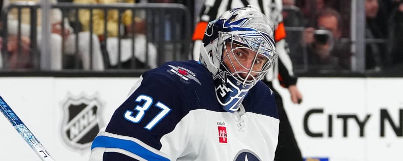 The 6 Best Trade Landing Spots for Winnipeg Jets Goalie Connor