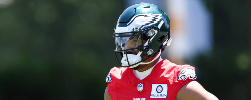Kenny Pickett reportedly outperformed Jalen Hurts at Eagles OTAs