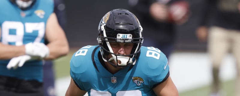 Jaguars to decline team option for TE Tyler Eifert?
