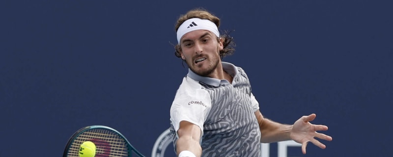 Watch: Stefanos Tsitsipas breaks his racket into half as he loses a game to Jan-Lennard Struff at Italian Open