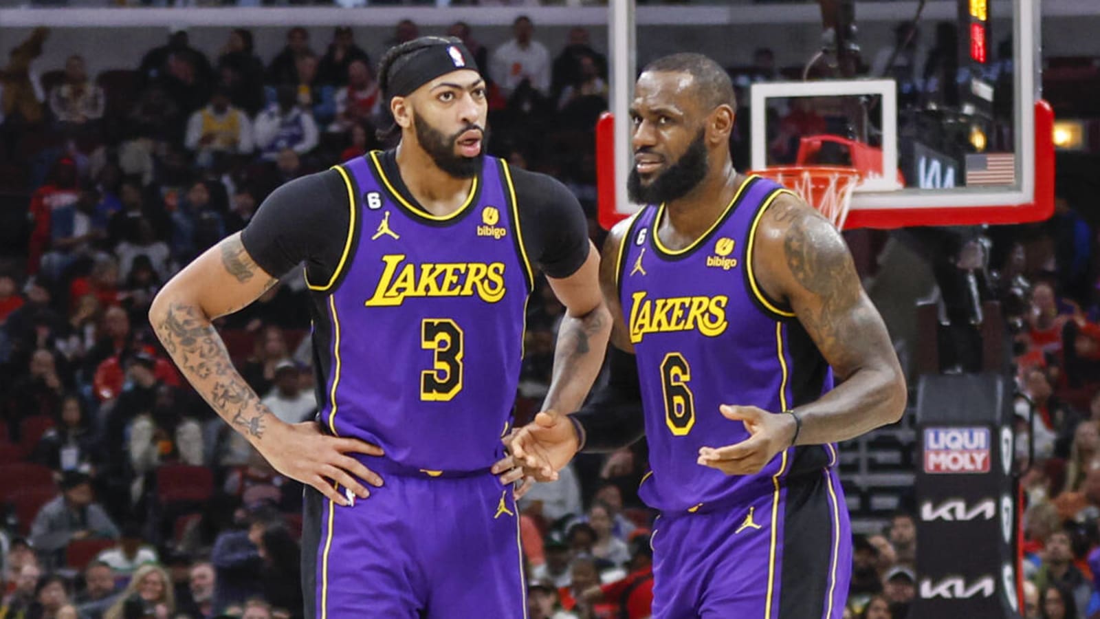 Lakers receive a 'free' boost in pursuit of postseason