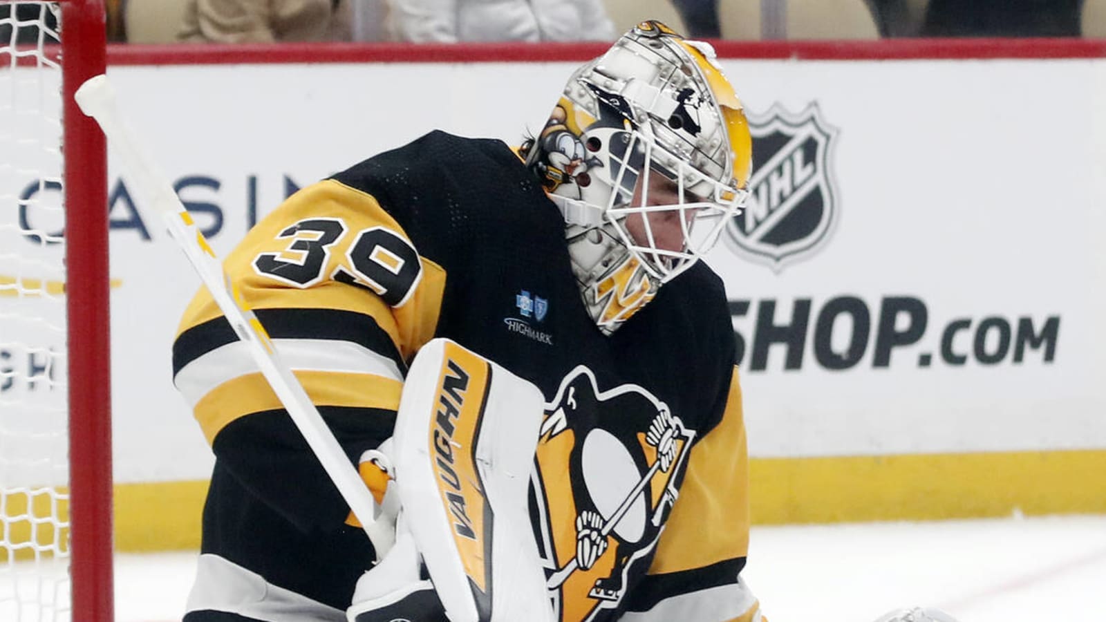 Penguins activate goalie Alex Nedeljkovic | Yardbarker
