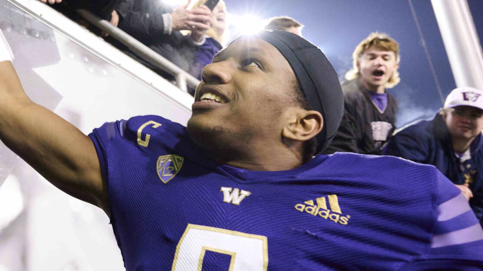 Heisman moment? Try career moment. Michael Penix Jr. delivers for  Washington in thrilling win over Oregon