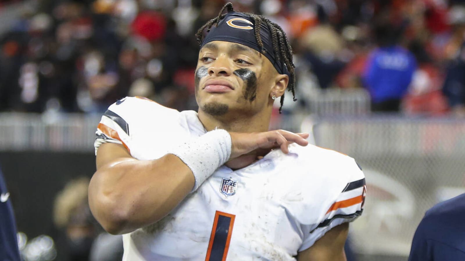 There's little clarity on Bears QB Justin Fields' shoulder injury - Chicago  Sun-Times