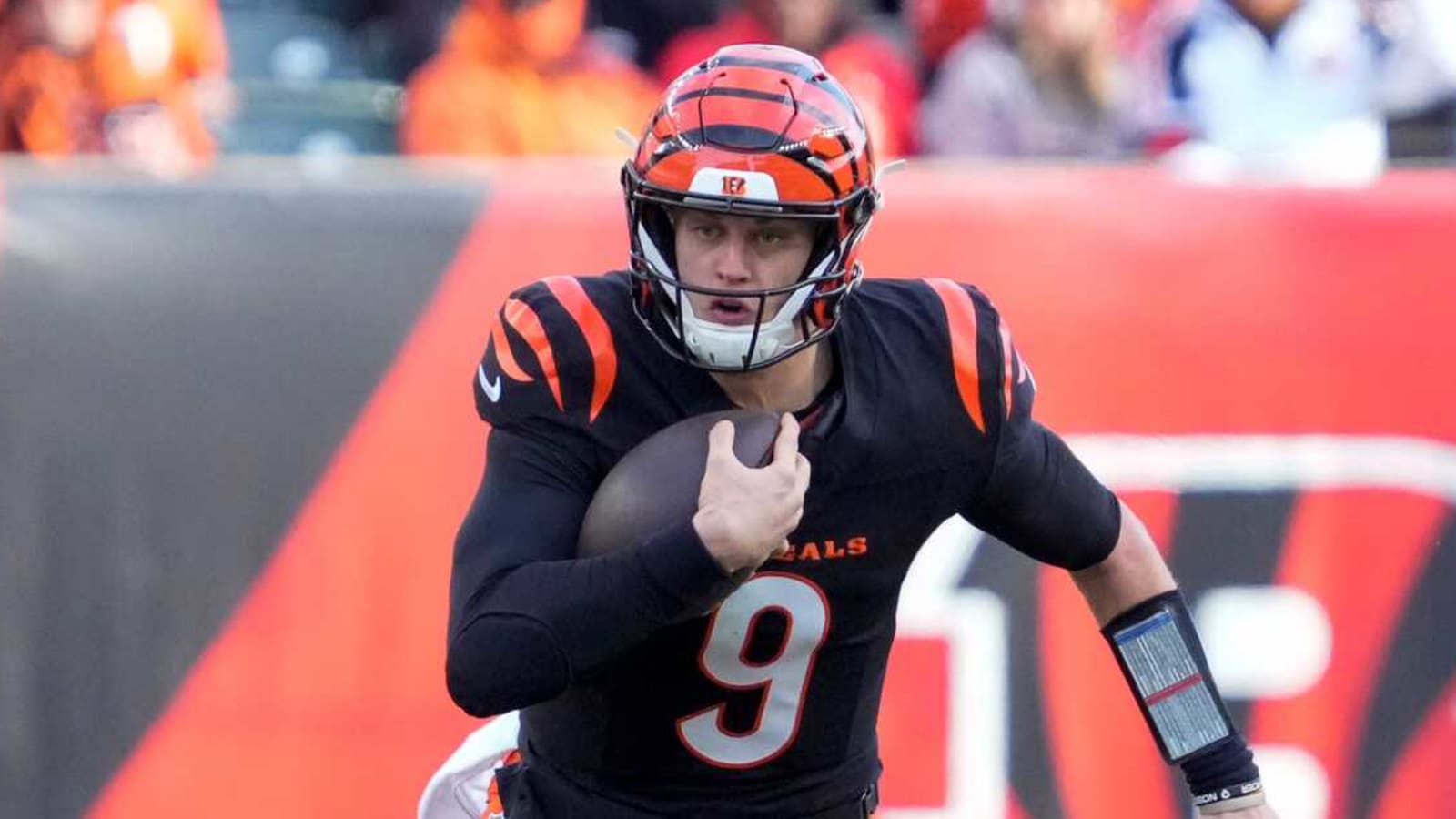 Joe Burrow has great explanation for his unusual gifts for Bengals O-line
