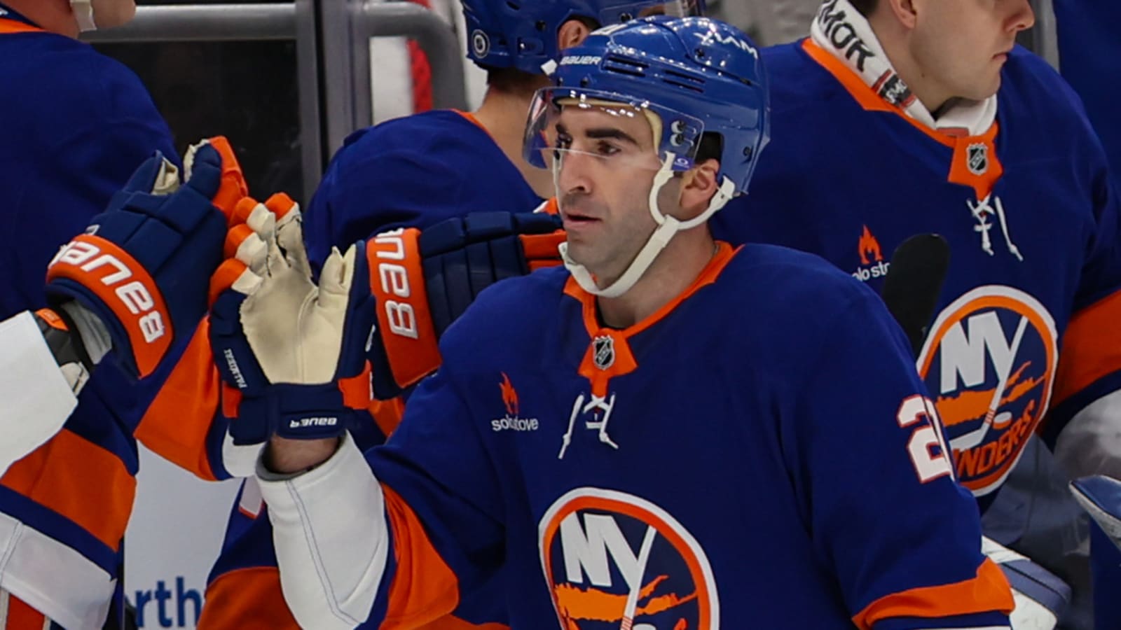 REPORT: Isles to Extend Palmieri, Won’t Trade Him