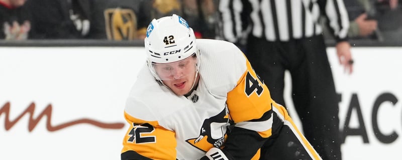 Should Penguins part ways with Kasperi Kapanen?