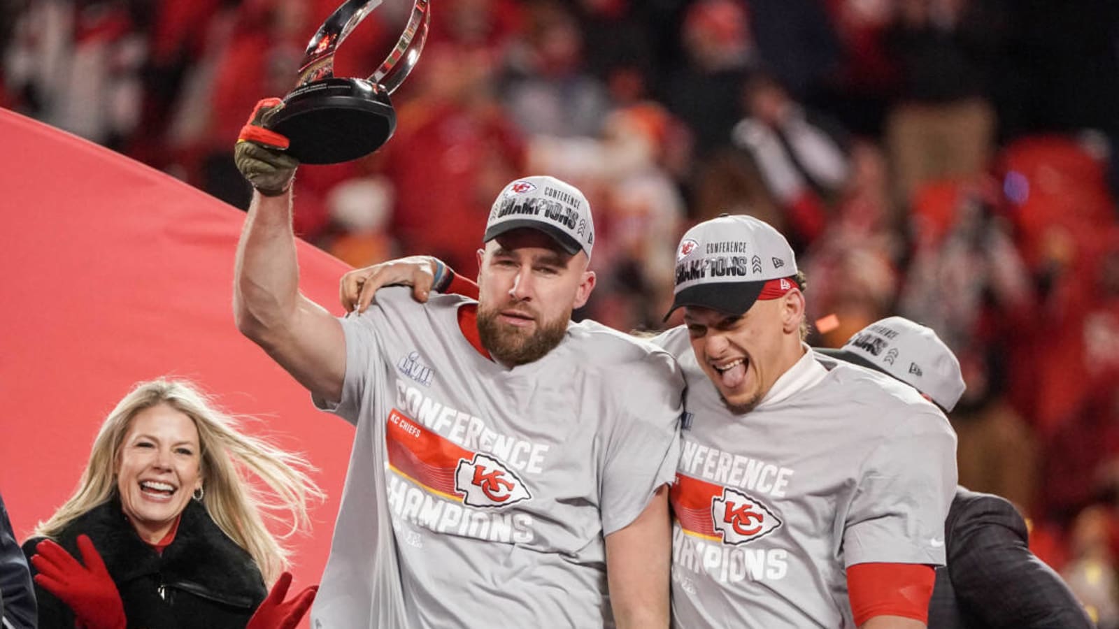 &#39;Ditch the Clowns!&#39; Taylor Swift Song Features Travis Kelce&#39;s Kansas City Chiefs