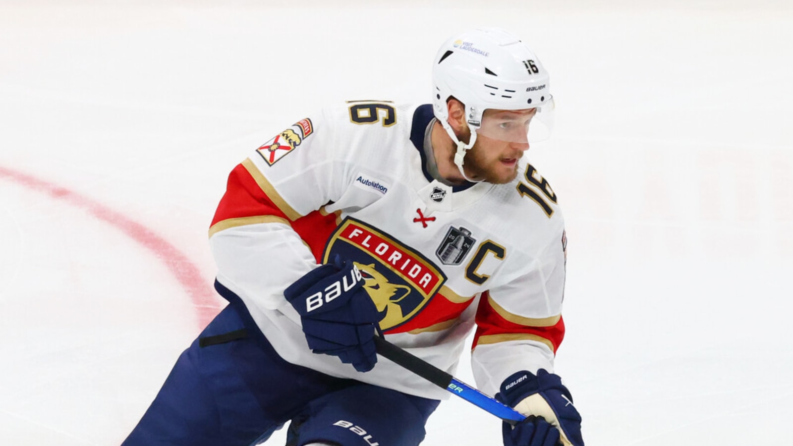 Aleksander Barkov suffers frightening injury and gets carried off the ice