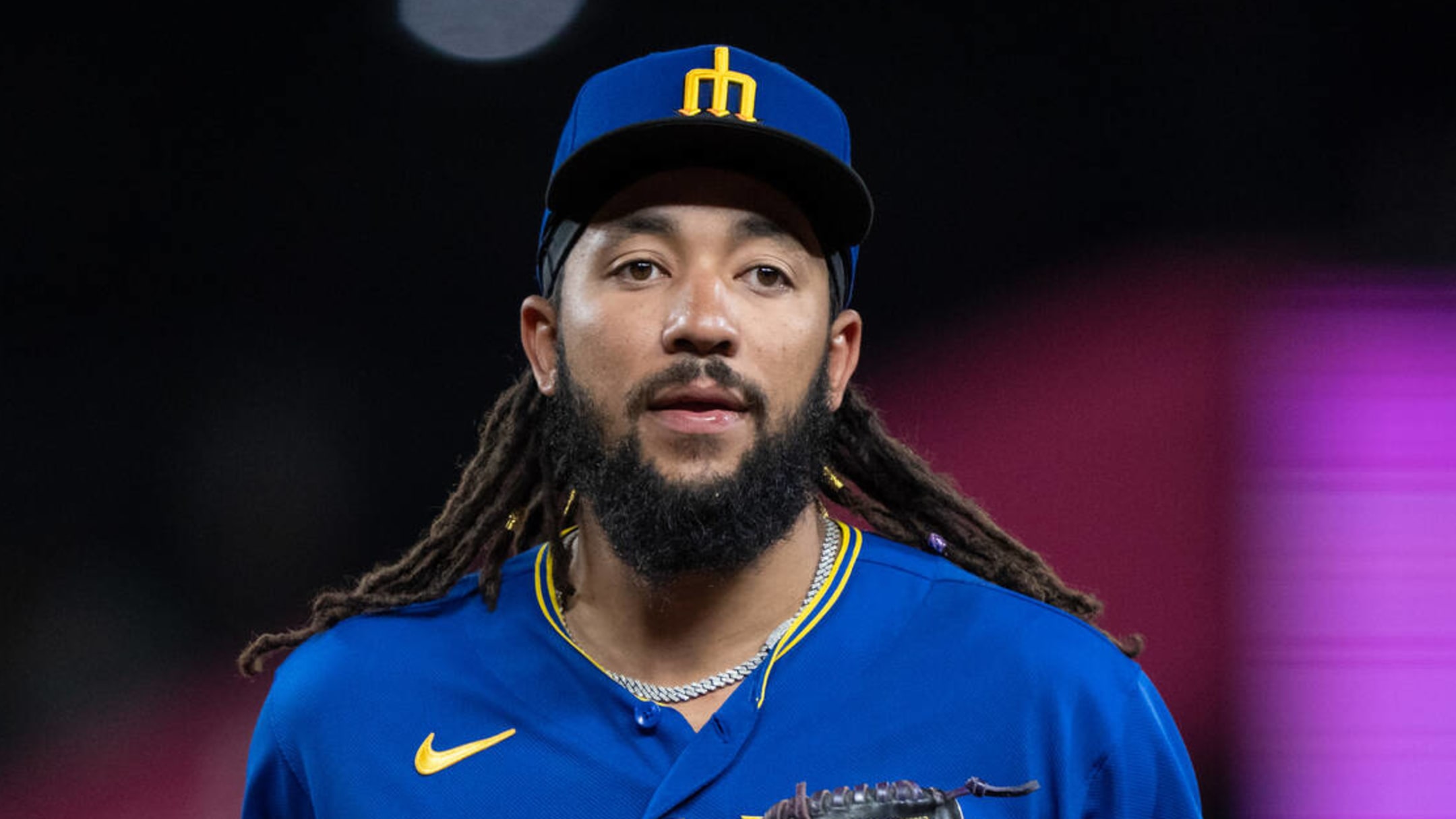 Mariners place J.P. Crawford on 7-day concussion injured list