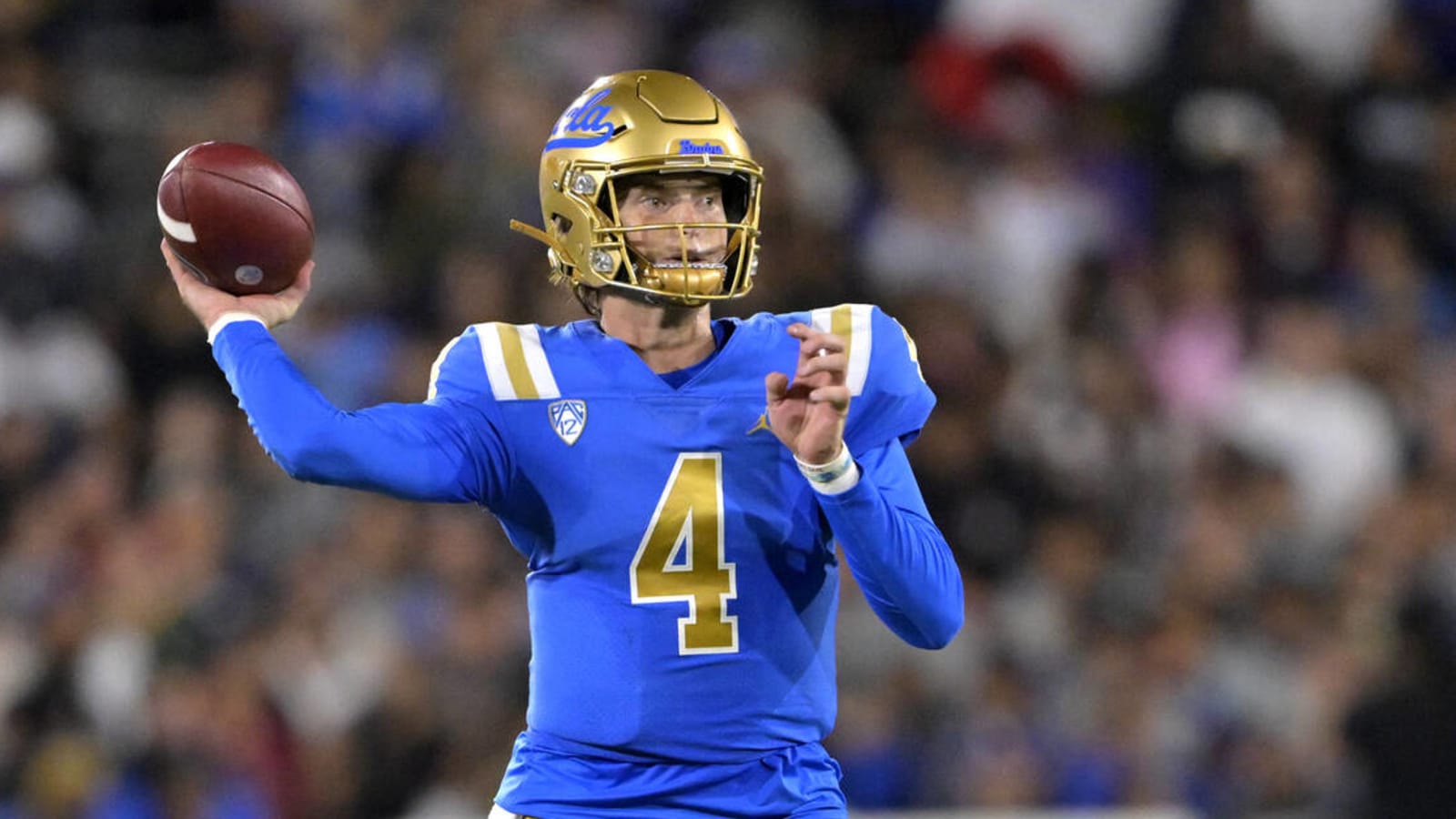 UCLA makes quarterback change Yardbarker