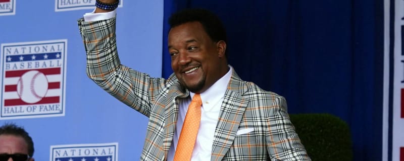At home in DR, Pedro Martinez bashes Red Sox