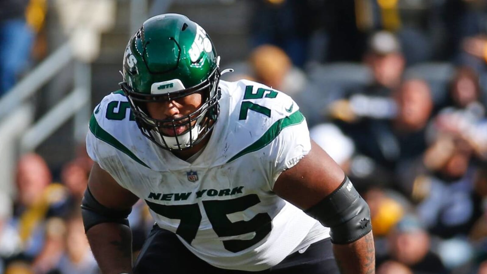 Jets OL Alijah Vera-Tucker out for season with torn Achilles