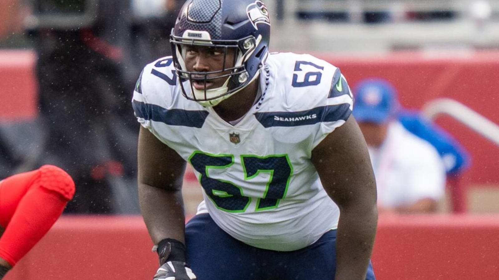 Seahawks OT Charles Cross Injured vs. Rams