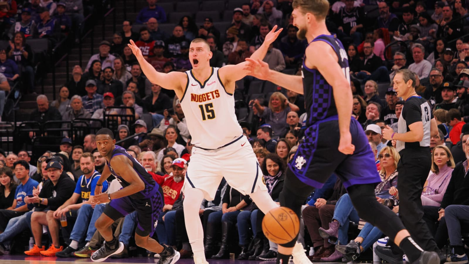 Domantas Sabonis Has Edge Over Nikola Jokic in One Aspect, And It&#39;s Surprising