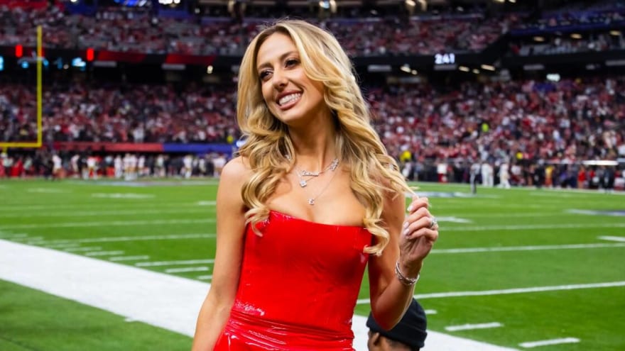 Brittany Mahomes reveals sneak peek of steamy Sports Illustrated Swimsuit photo shoot