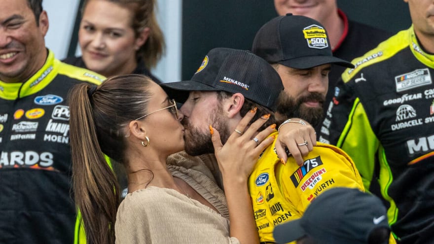 Ryan Blaney, wife Gianna announce birth of son Charley Bennett