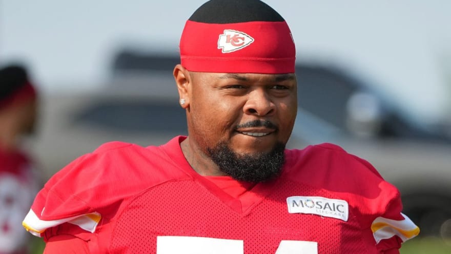 Atlanta Falcons to sign OT Jawaan Taylor following Kaleb McGary retirement