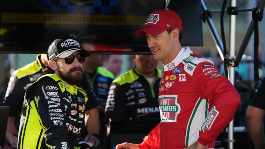 NASCAR insider expresses Joey Logano concerns, points to ‘gulf’ between Ryan Blaney and rest of Penske