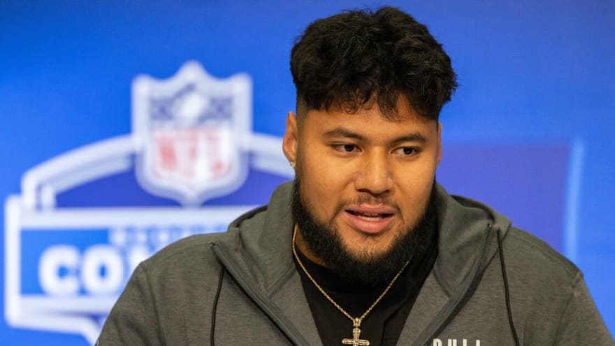 Troy Fautanu explains choosing No. 76 jersey