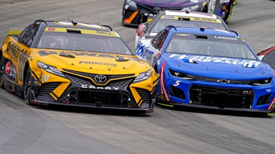 Kyle Larson, Christopher Bell lead NASCAR names for 2026 Chili Bowl Nationals