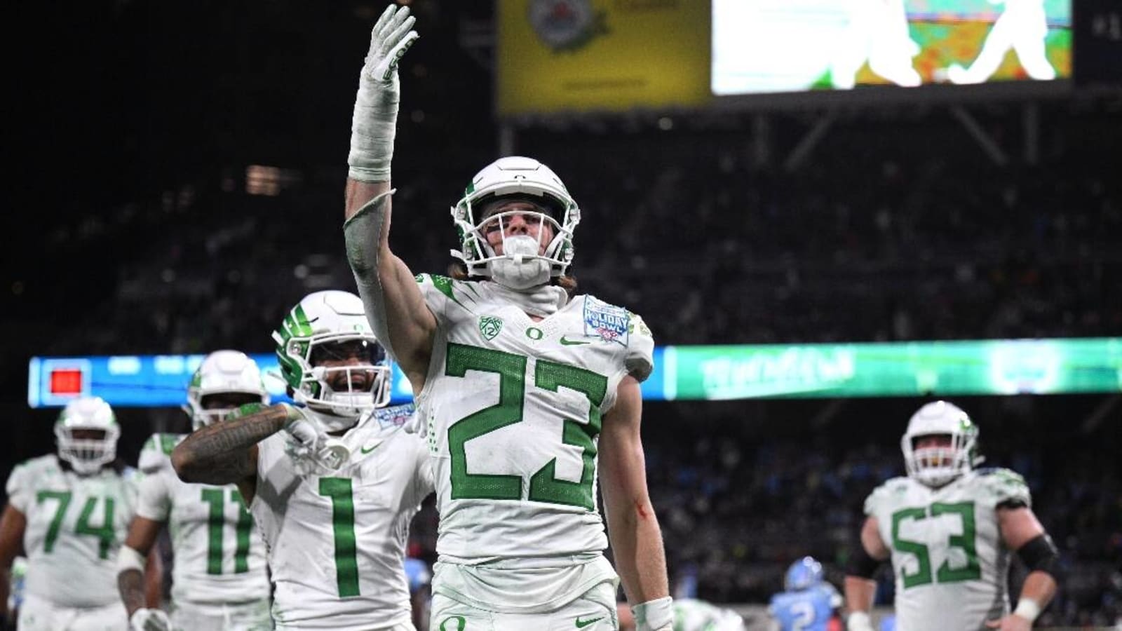 Chiefs sign former Oregon wide receiver Chase Cota to practice squad, per agent