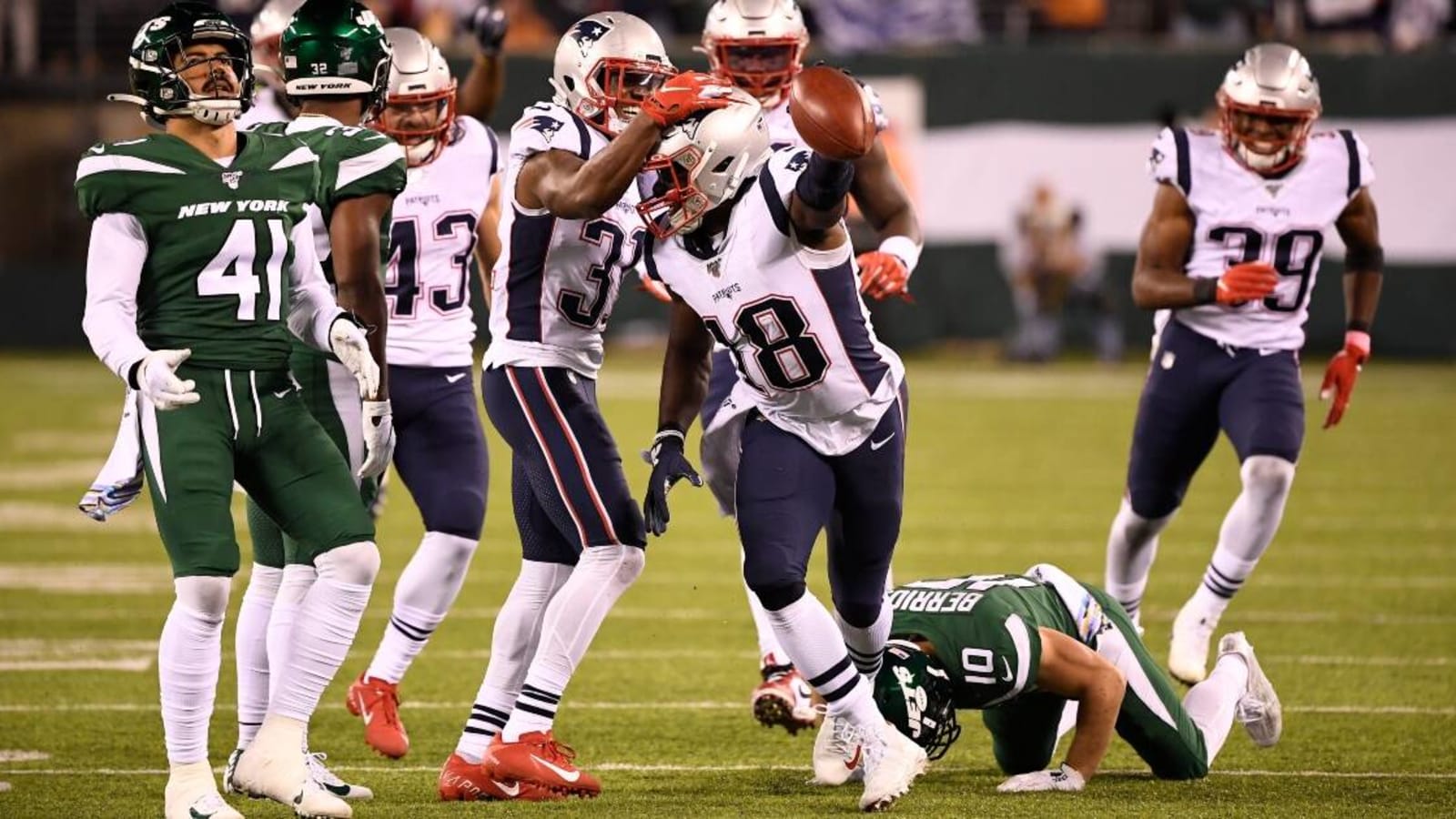 New England Patriots special teams star Matthew Slater pens emotional letter upon retirement