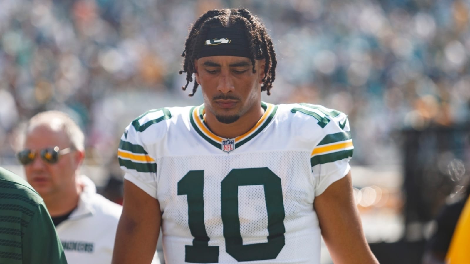 Jordan Love injury update Packers QB goes down on field, exits game vs