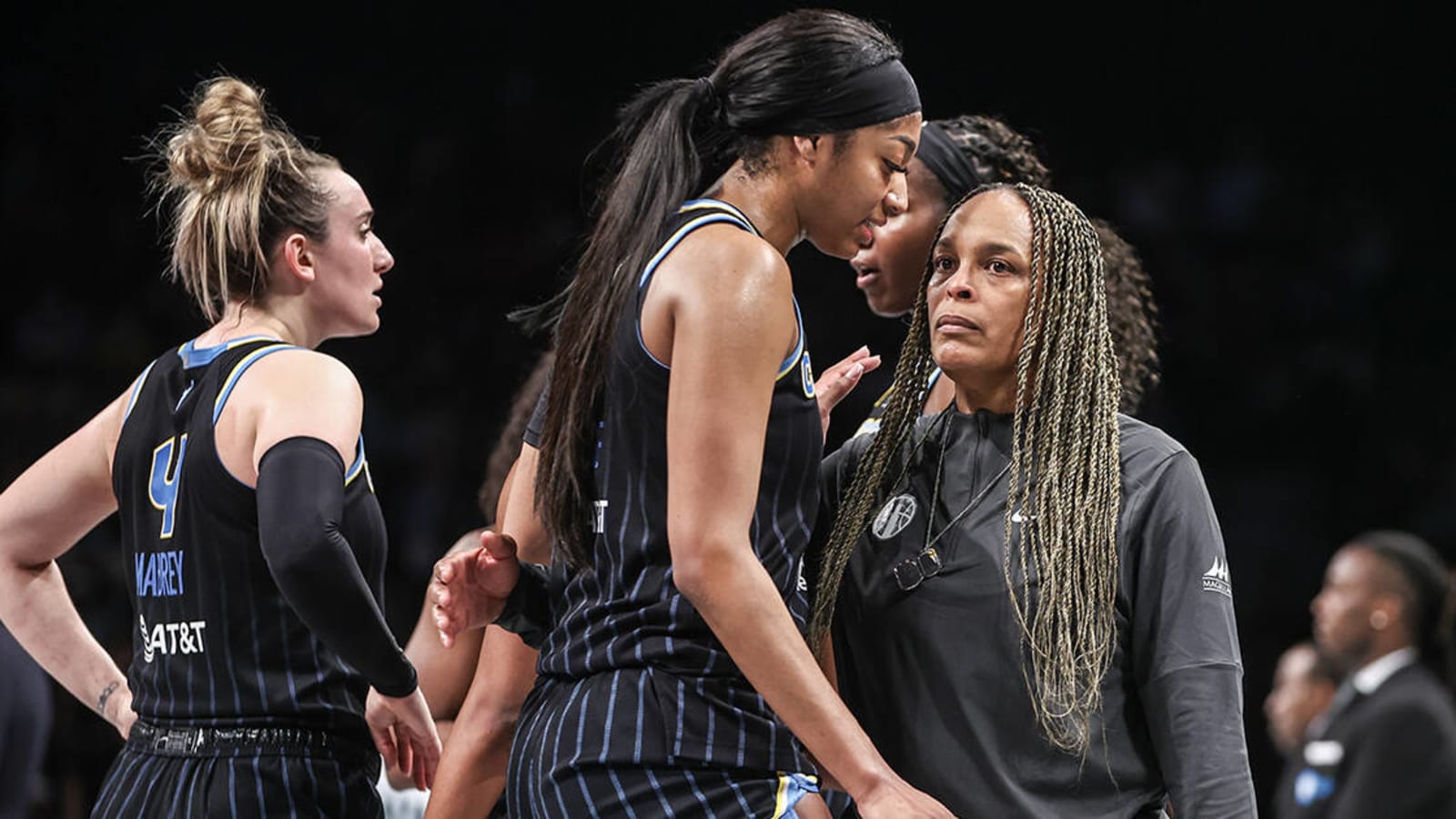 Angel Reese, Chicago Sky players react to being ‘harassed’ outside team hotel in Washington, D.C.
