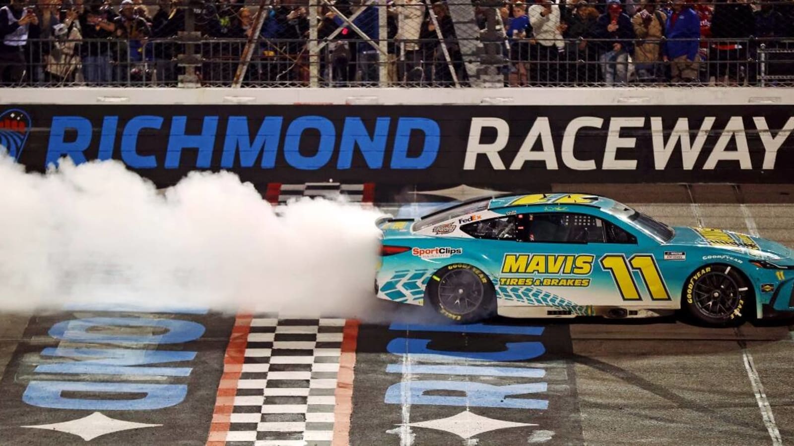 Denny Hamlin breaks down late pit stop that gave him the win at Richmond