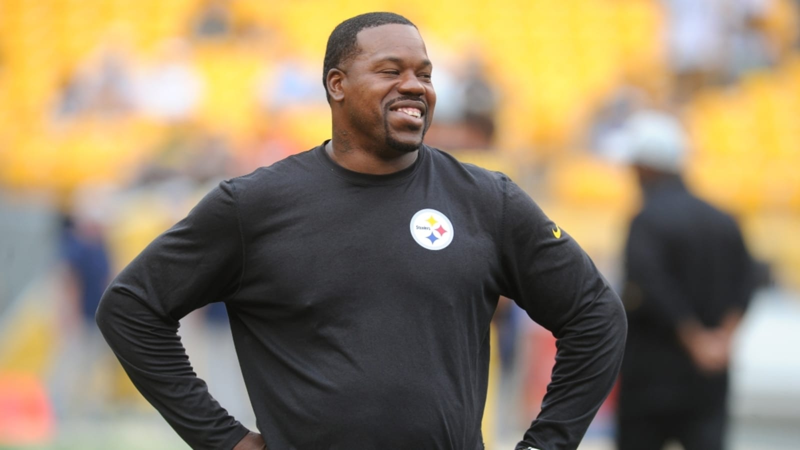 TJ Watt invites Joey Porter Sr. to Steelers ‘Who Ride’ pregame hype huddle