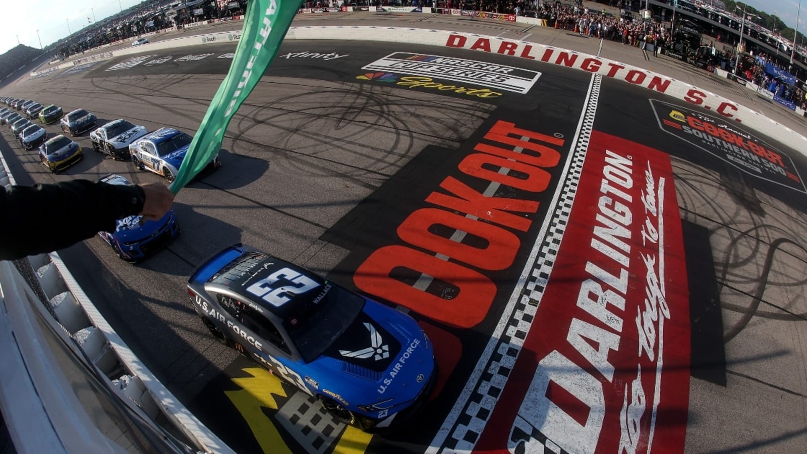 Kevin Harvick predicts winner of Darlington NASCAR race